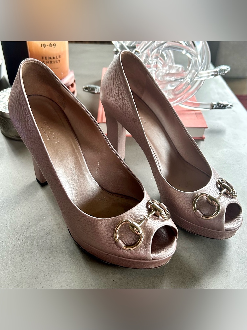 Vintage 2000s Gucci Metallic Pink Leather Horsebit Peep-Toe Platform Pumps, sz 7